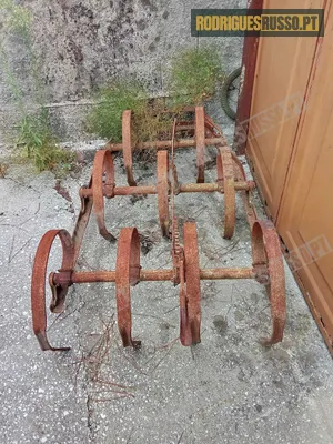 Escarificador antigo