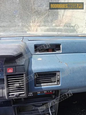Nissan Sunny para peças
