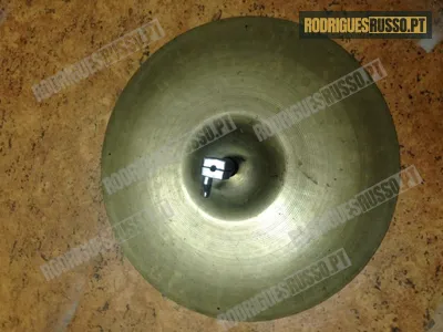 Pratos para bateria